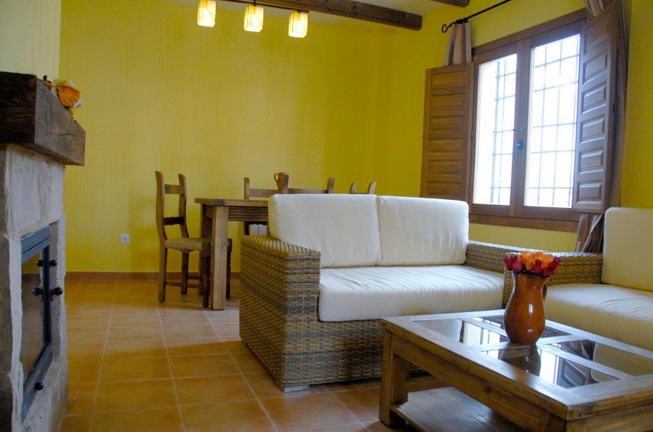 Apartamentos Turísticos Ciudad Encantada Valdecabras Exterior foto